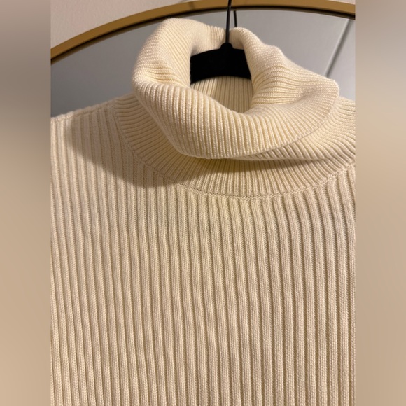 Backyard Roses Hannah Sweater Size Small NWT - Picture 7 of 10